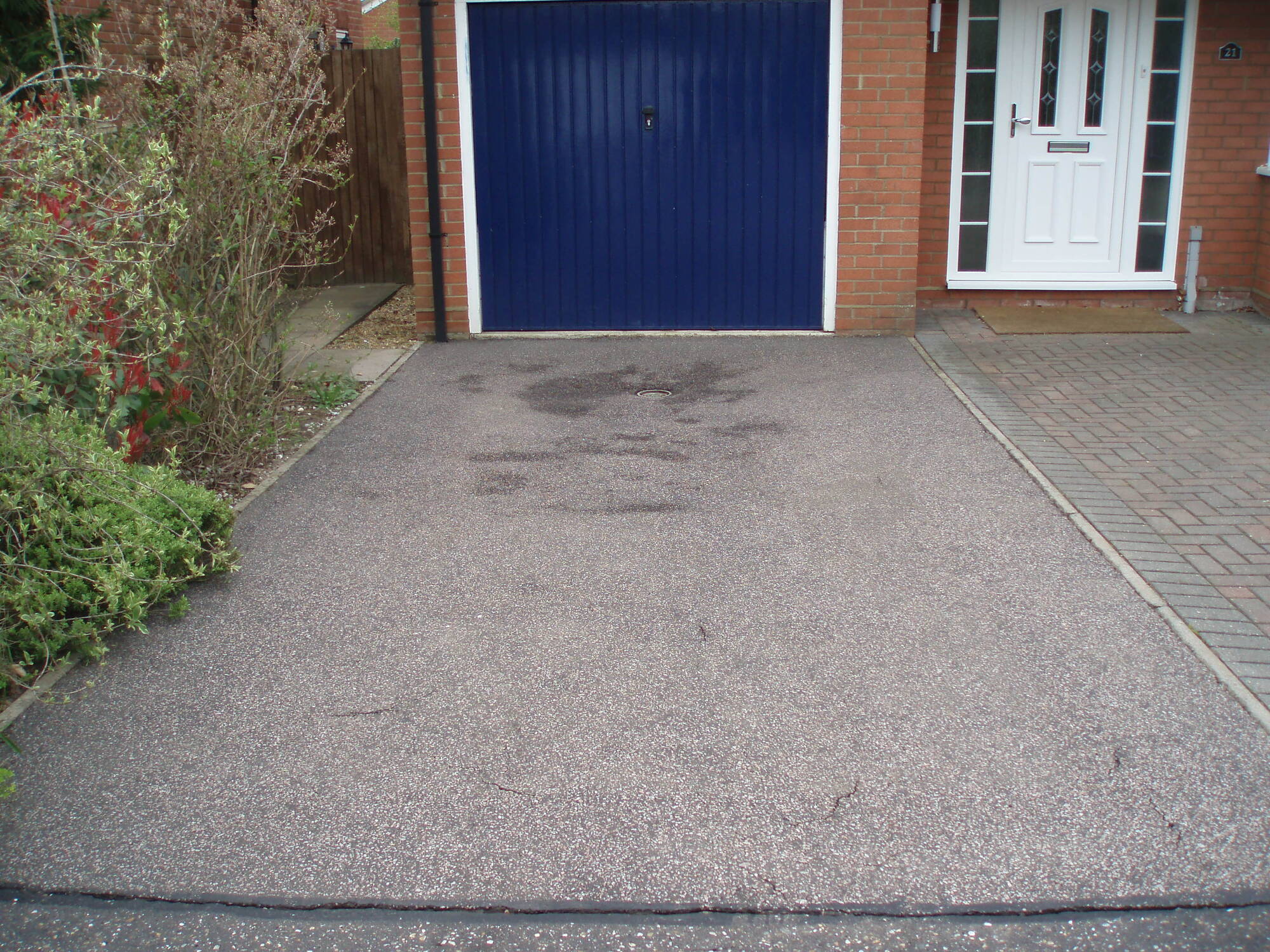 Tarmac Restorer Black | Tarmac Paint for Driveways | Black Tarmac ...